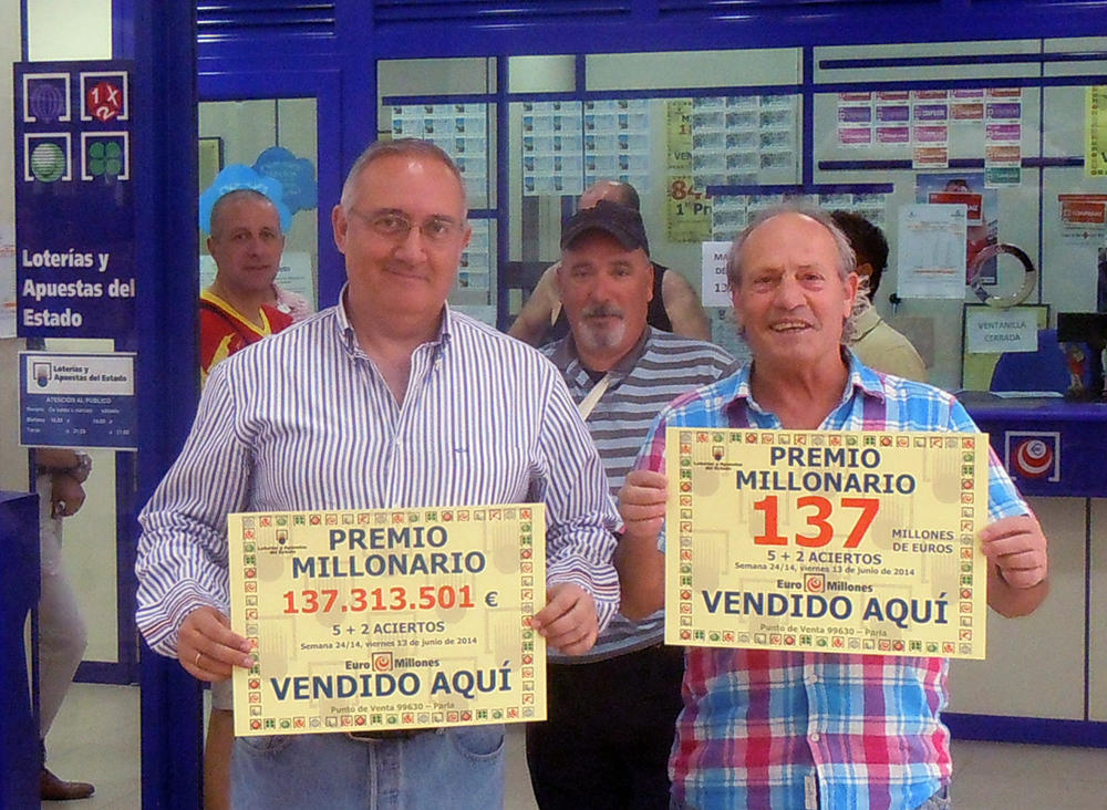 En la imagen el gestor de la Administración de Loterías nº 7 de Parla (Madrid) donde se validó la apuesta premiada | Foto: SELAE