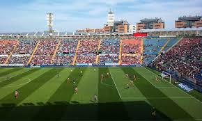 El estadio Ciudad de Valencia recibe al Atlético, líder de Primera | Foto: Coentor
